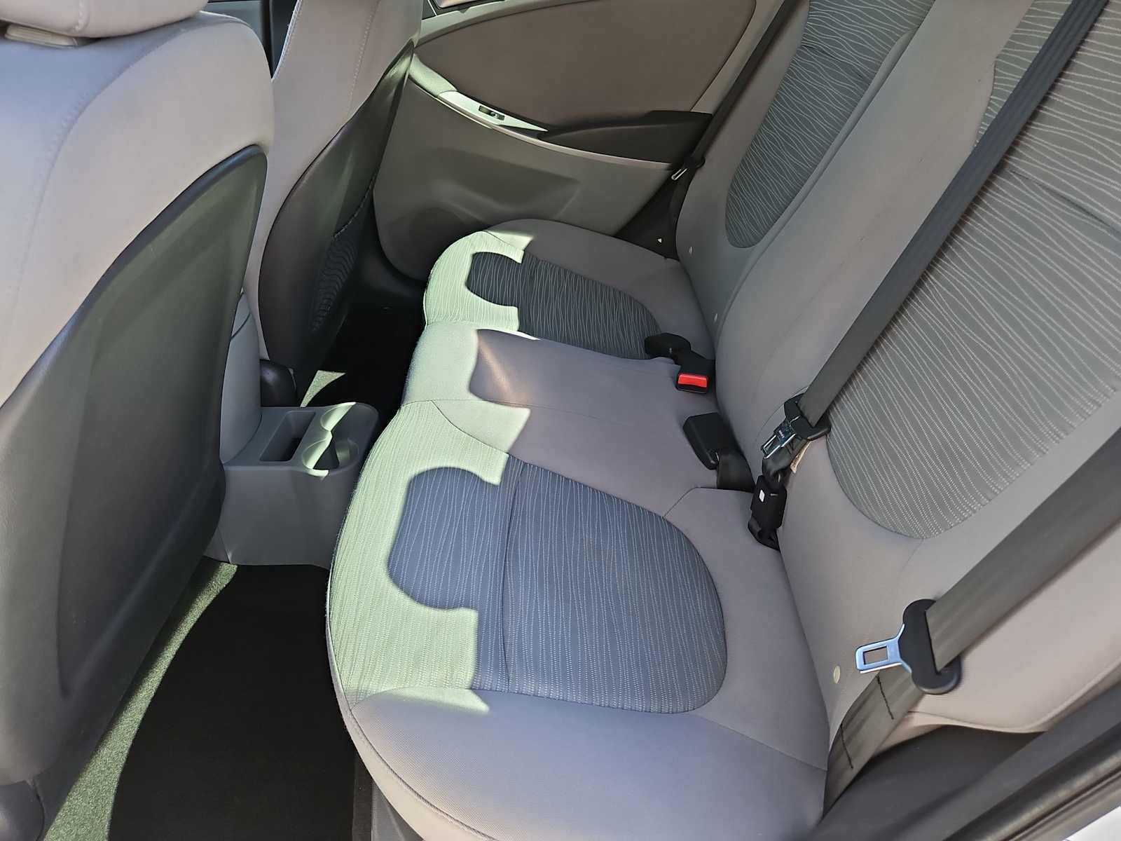 Thumbnail: 2016 Hyundai Accent - 18