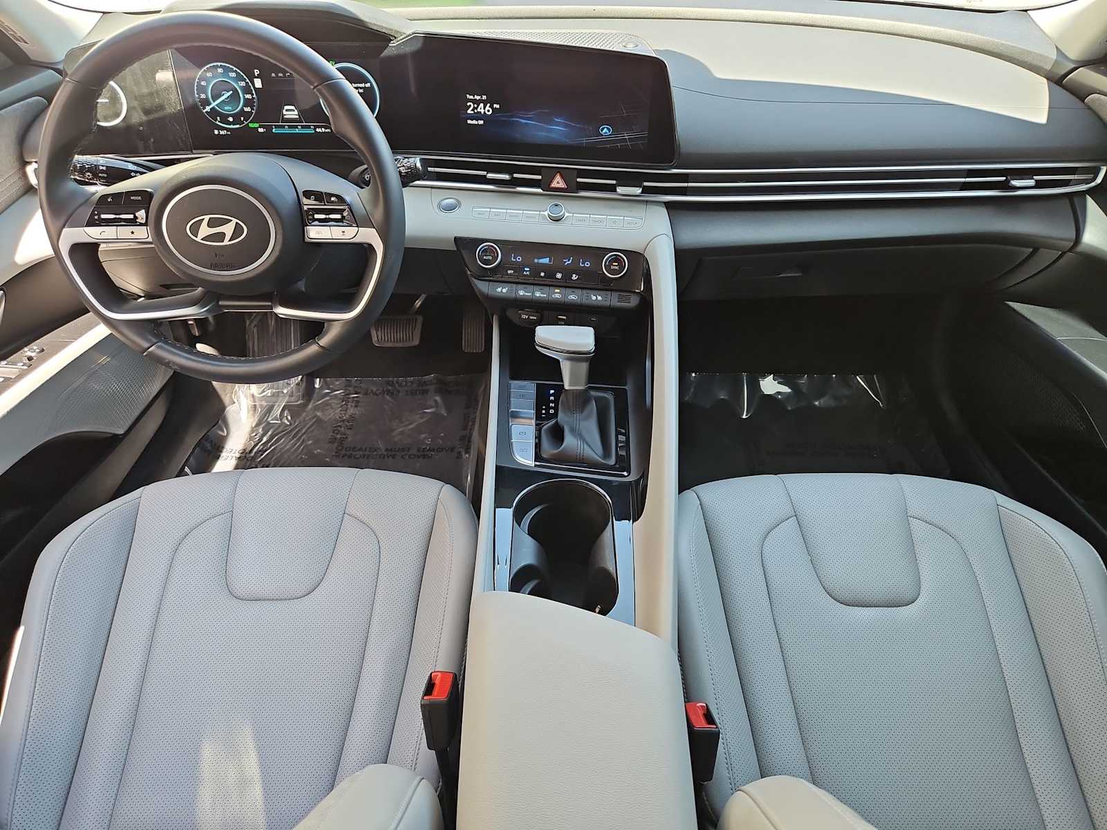 Thumbnail: 2025 Hyundai Elantra - 15