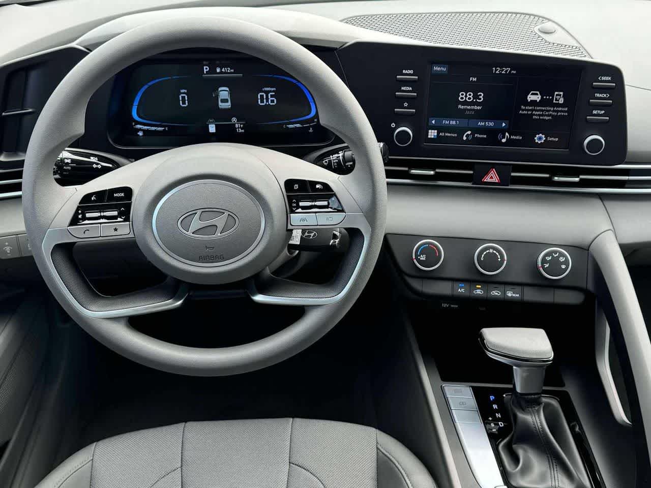 Thumbnail: 2025 Hyundai Elantra - 17