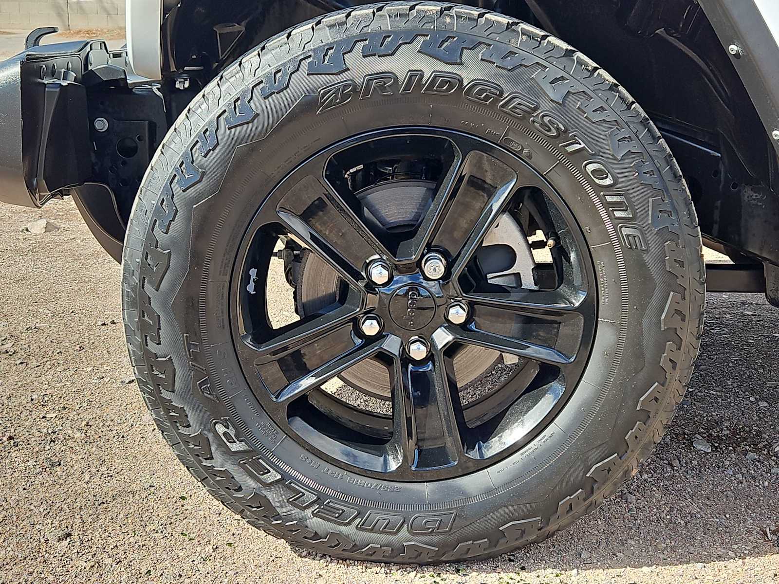 Thumbnail: 2021 Jeep Wrangler - 14