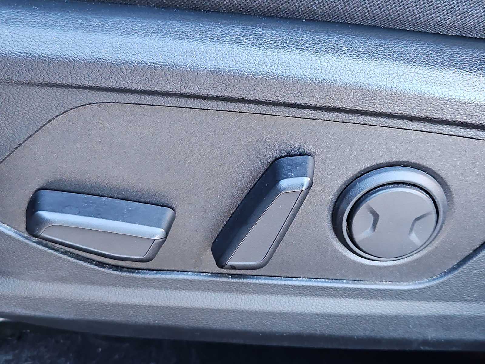 Thumbnail: 2023 Hyundai Santa Cruz - 17