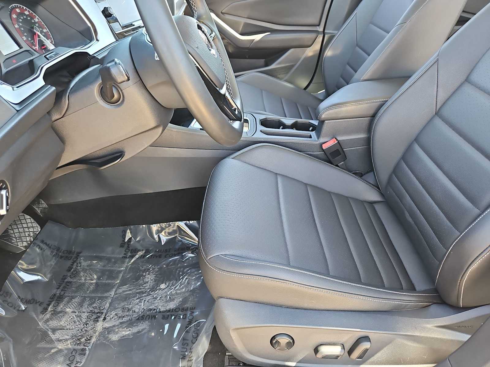 Thumbnail: 2021 Volkswagen Jetta - 16