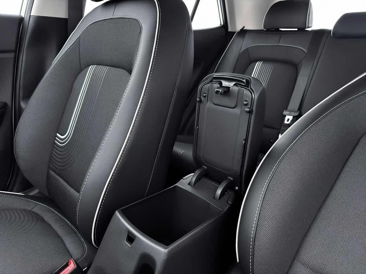 Thumbnail: 2026 Hyundai Venue - 18