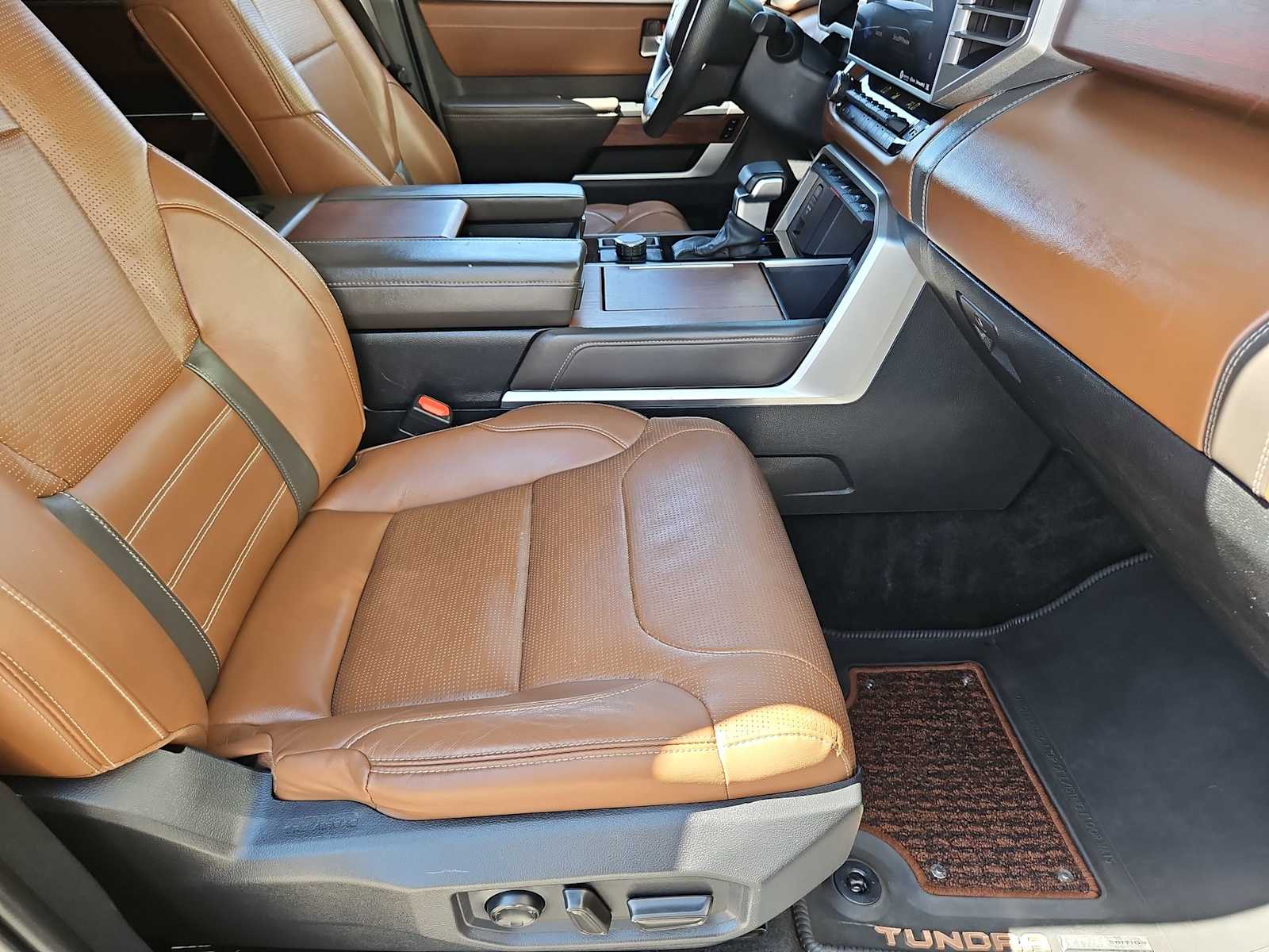 Thumbnail: 2022 Toyota Tundra - 20