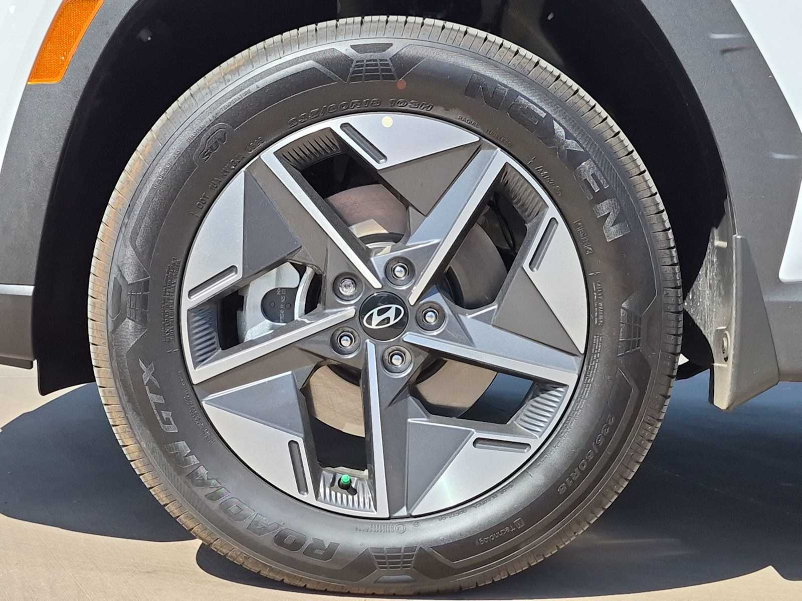 Thumbnail: 2026 Hyundai Tucson - 13