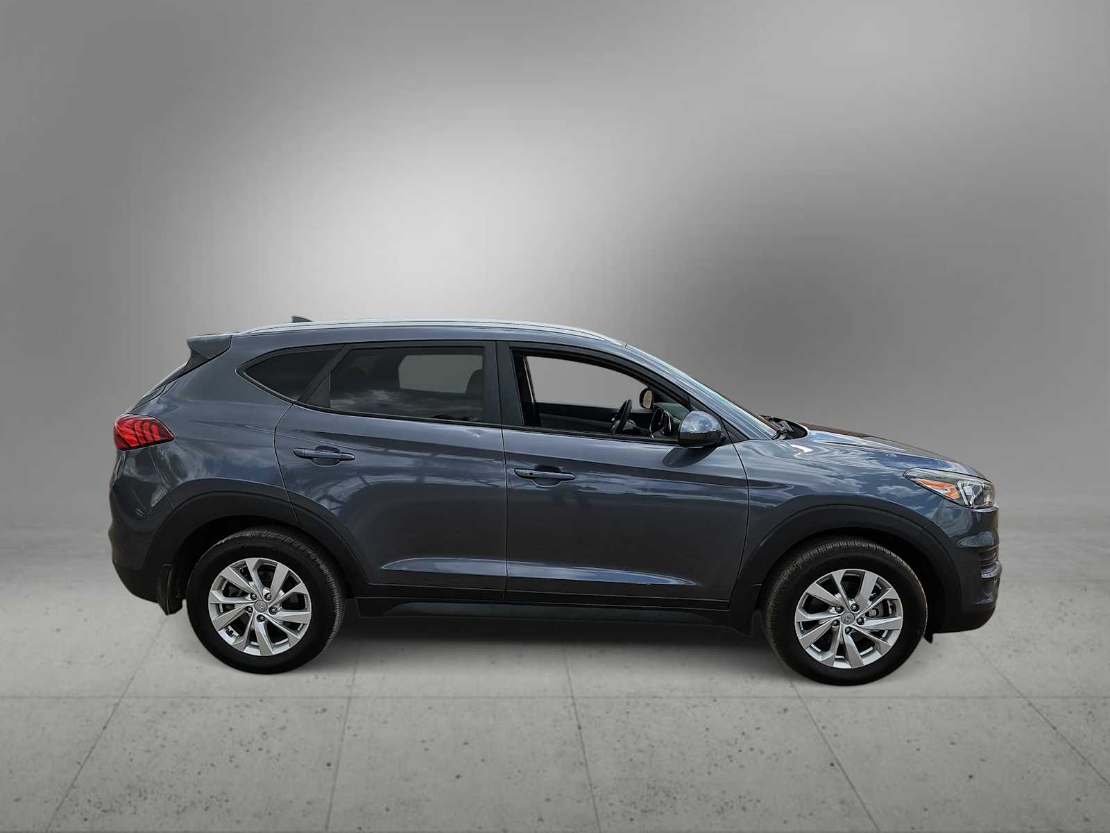 Thumbnail: 2019 Hyundai Tucson - 9