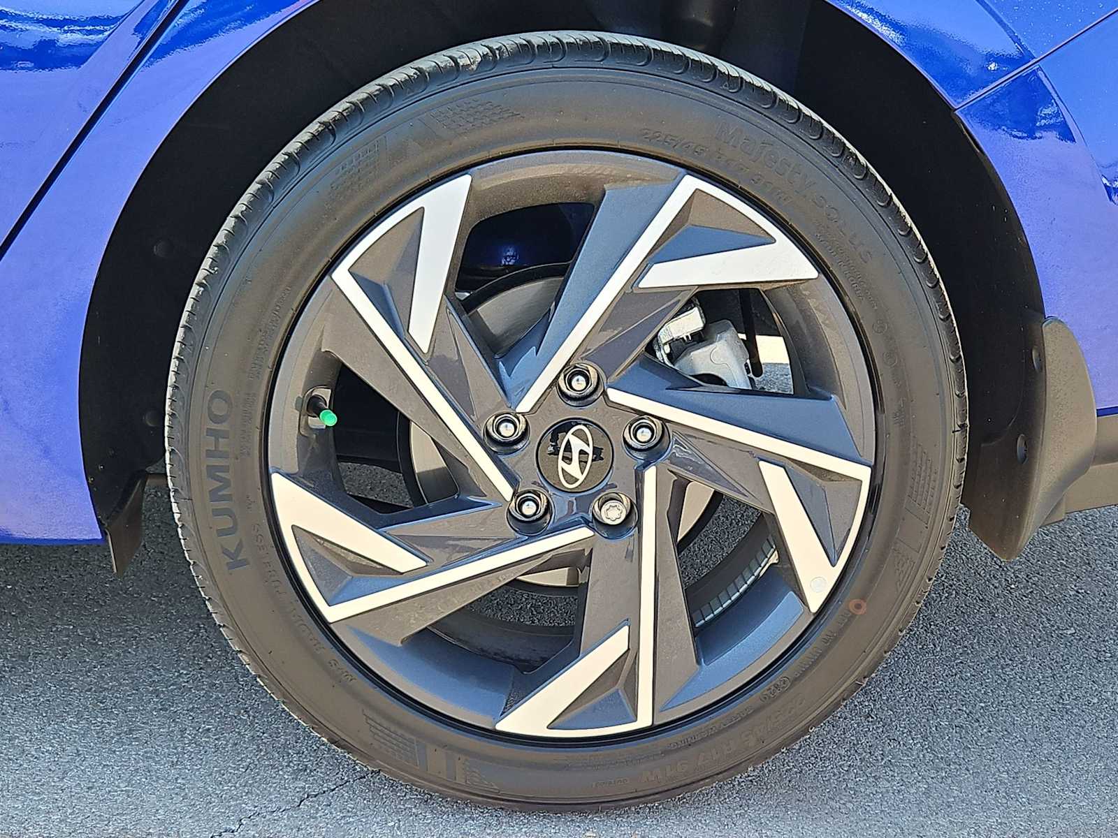 Thumbnail: 2025 Hyundai Elantra - 12