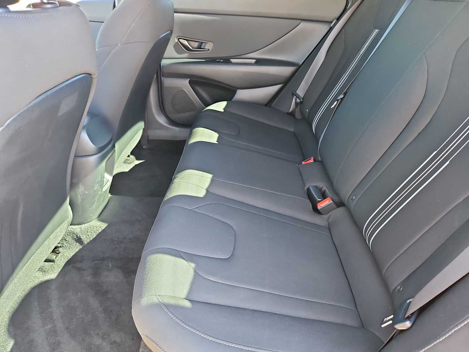 Thumbnail: 2025 Hyundai Elantra - 19