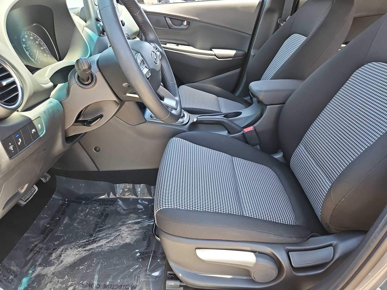 Thumbnail: 2020 Hyundai Kona - 16