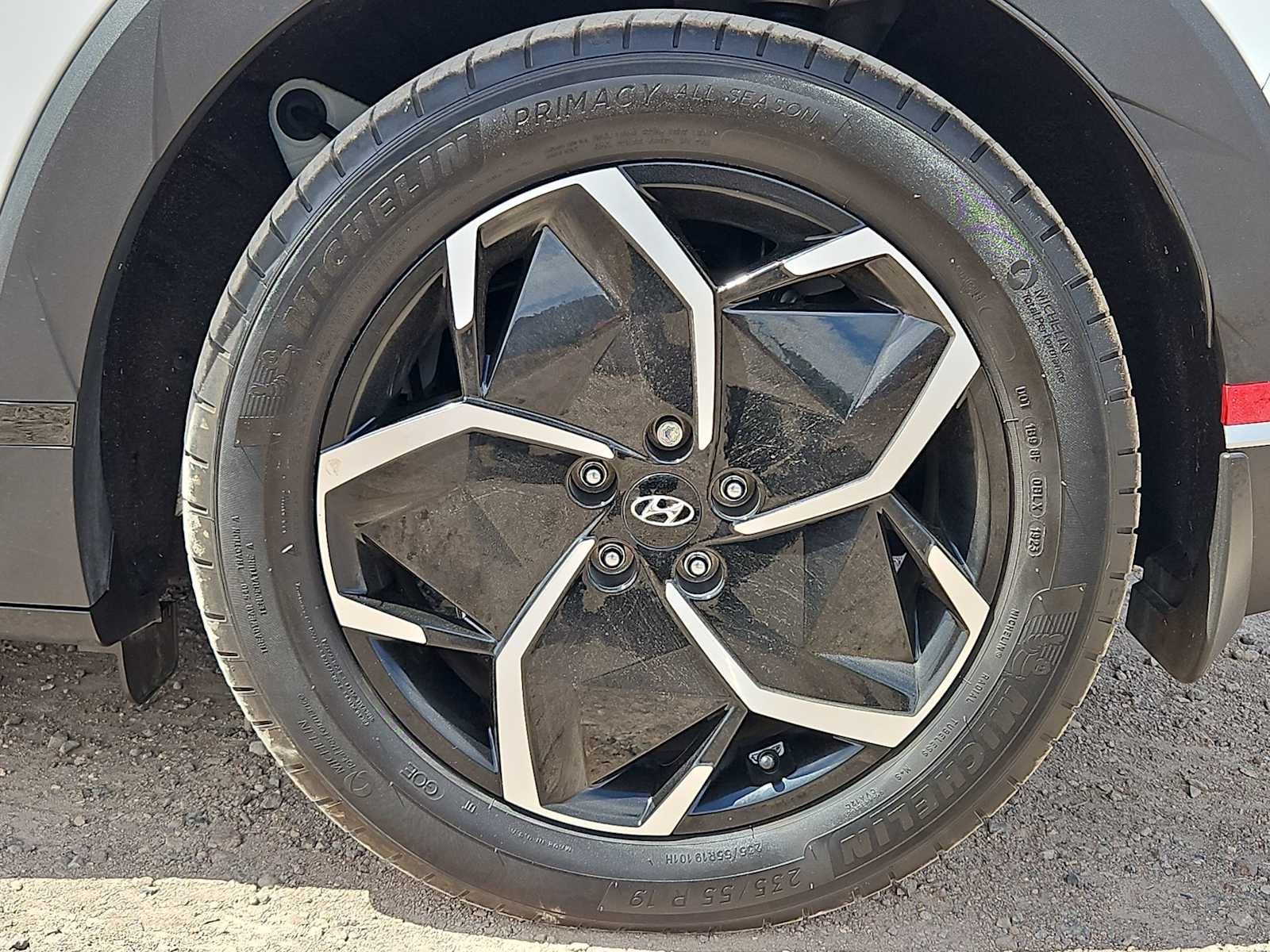 Thumbnail: 2024 Hyundai Ioniq 5 - 13