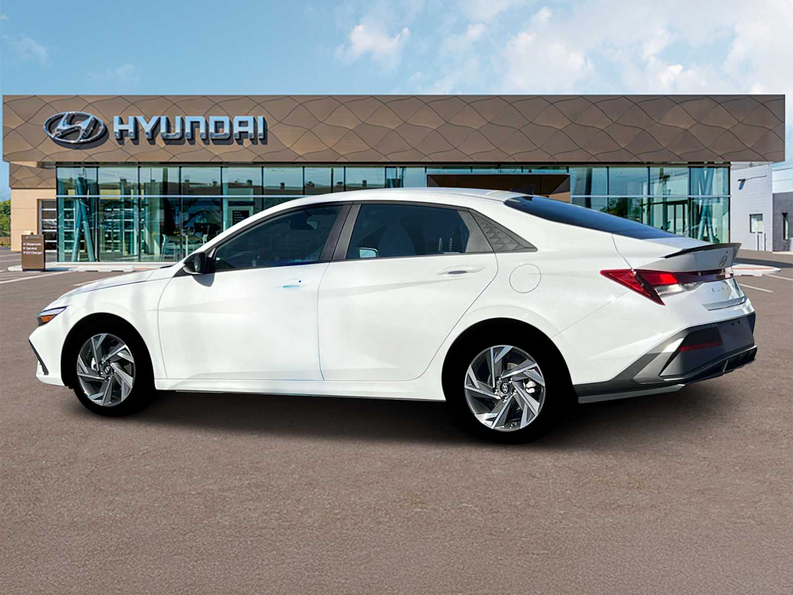 Thumbnail: 2025 Hyundai Elantra - 4