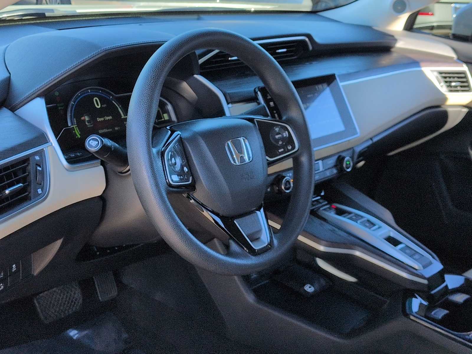 Thumbnail: 2018 Honda Clarity - 10