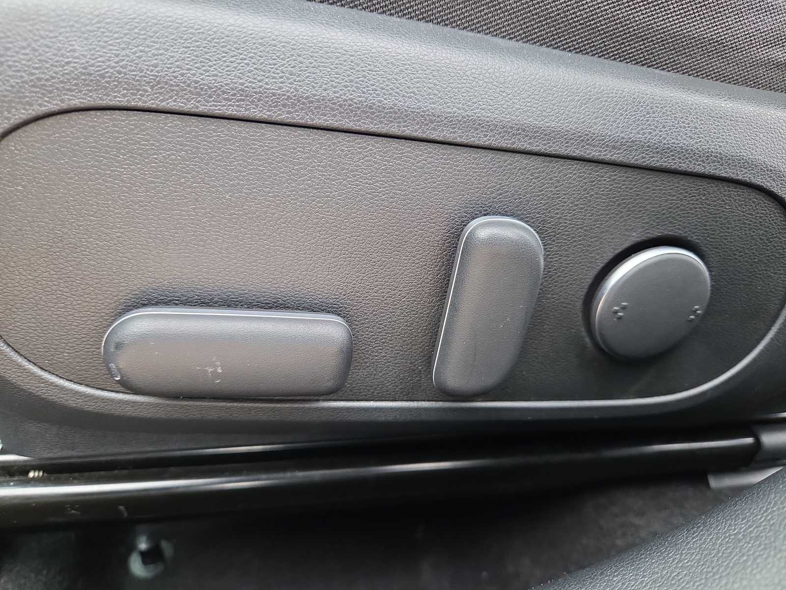 Thumbnail: 2024 Hyundai Kona - 17