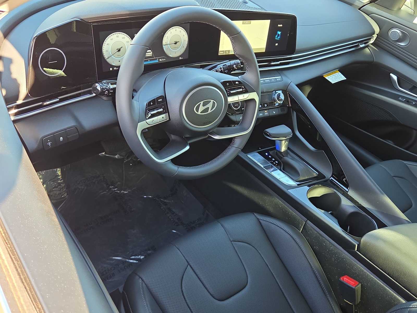 Thumbnail: 2026 Hyundai Elantra - 10