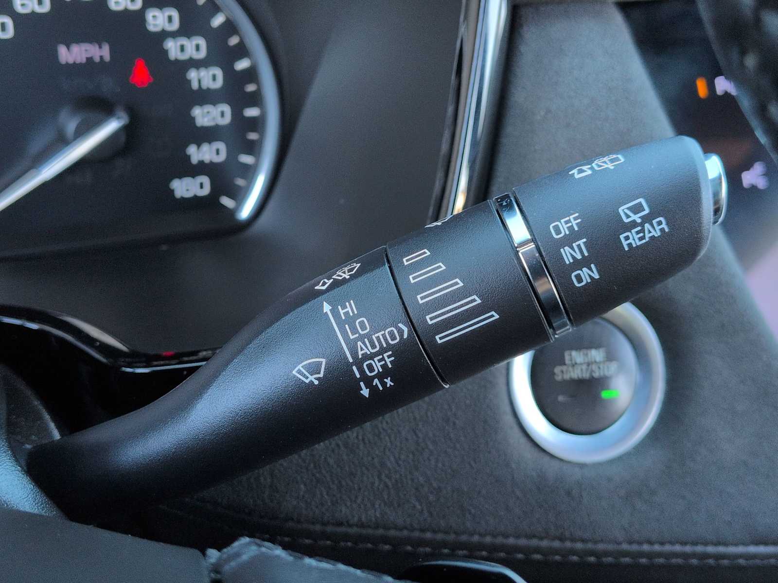 Thumbnail: 2018 Cadillac XT5 - 28