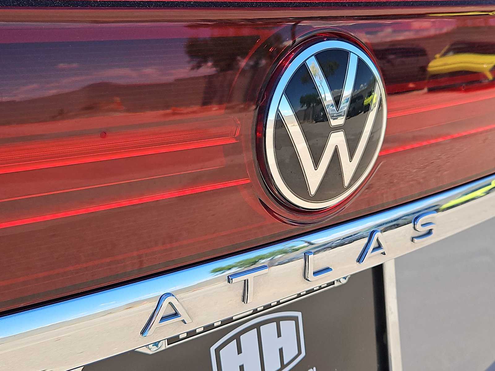 Thumbnail: 2024 Volkswagen Atlas - 12