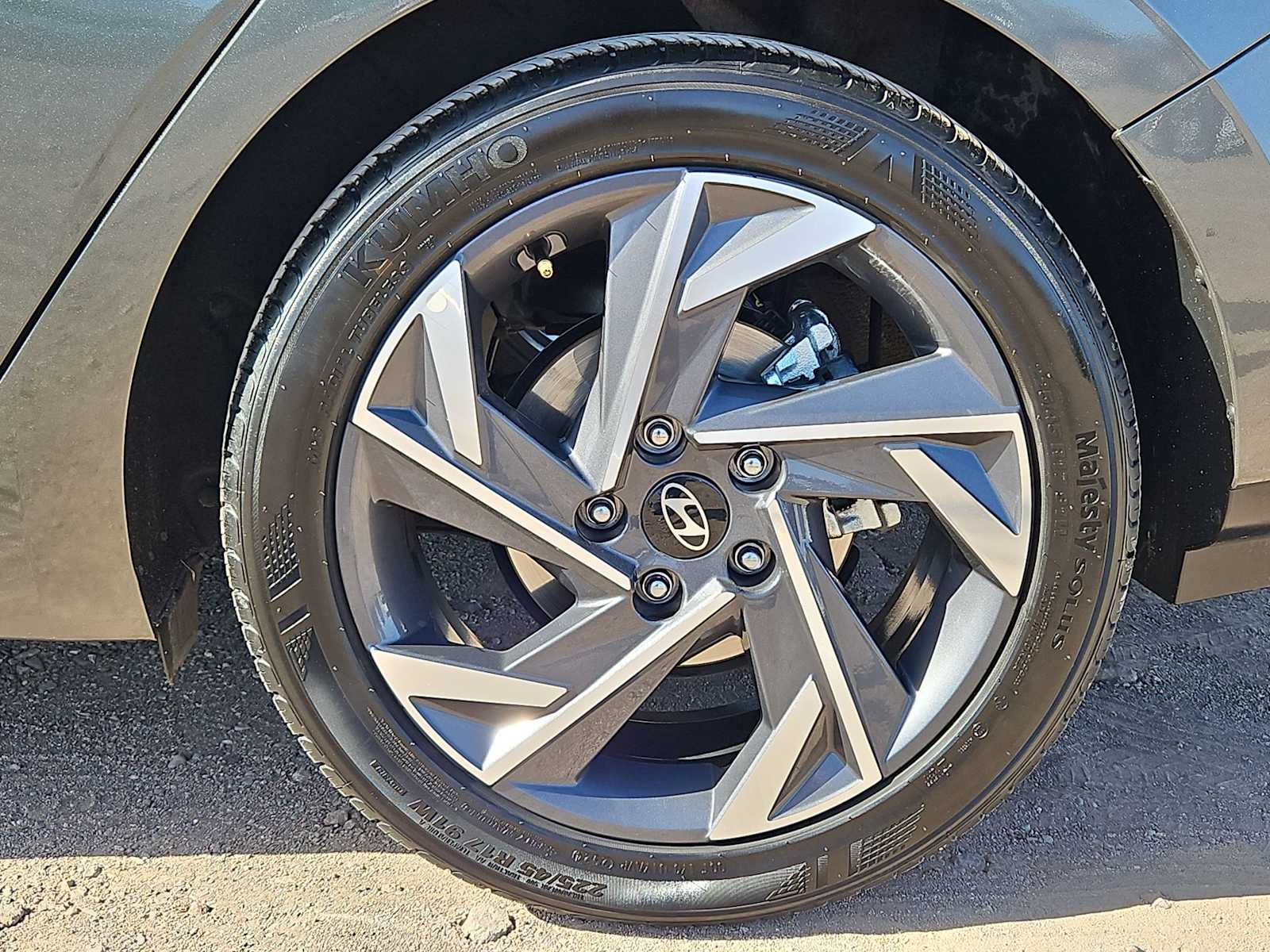 Thumbnail: 2025 Hyundai Elantra - 13