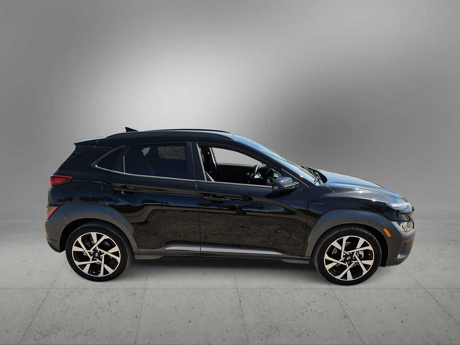 Thumbnail: 2023 Hyundai Kona - 9