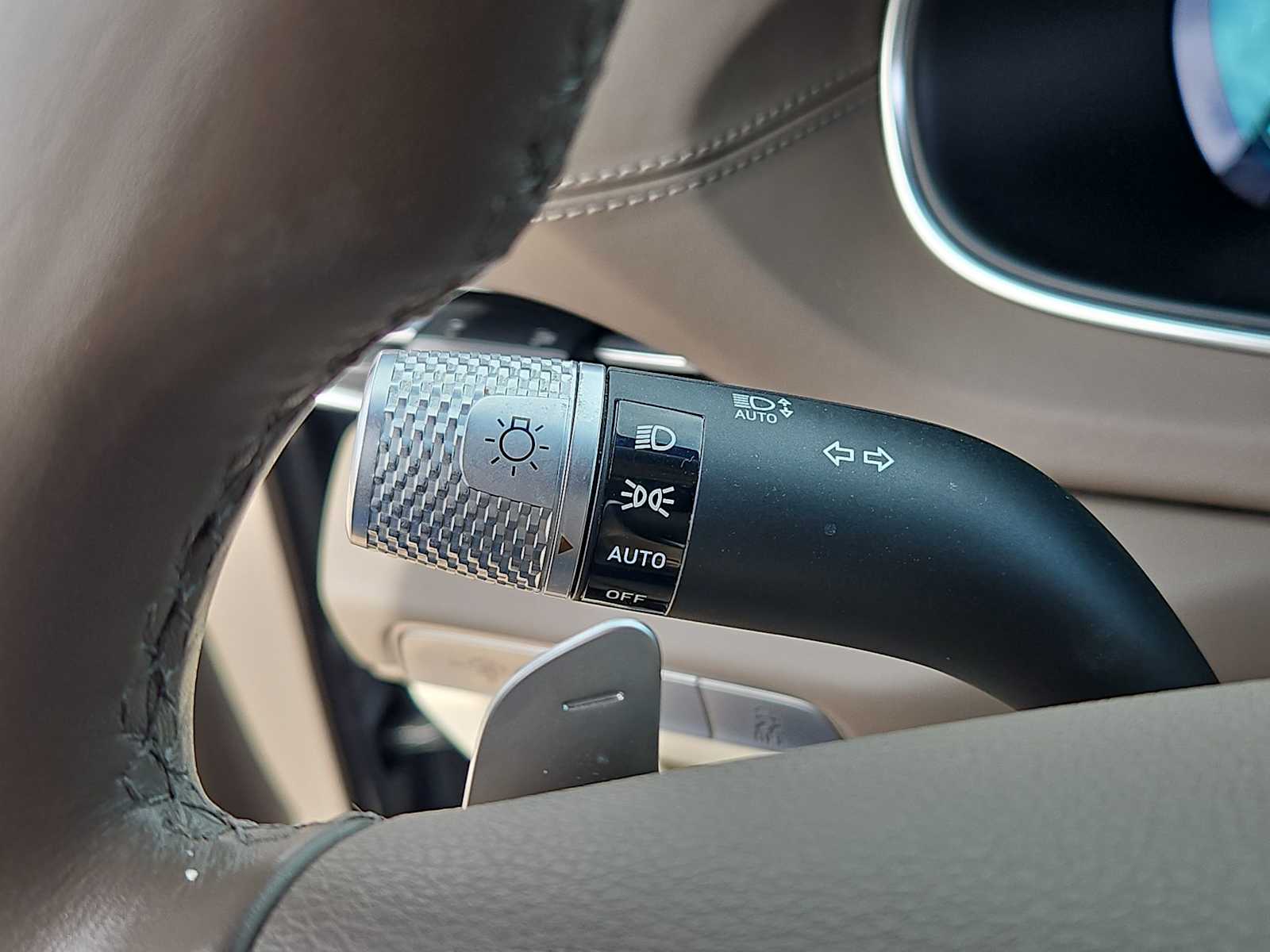 Thumbnail: 2022 Genesis GV80 - 27