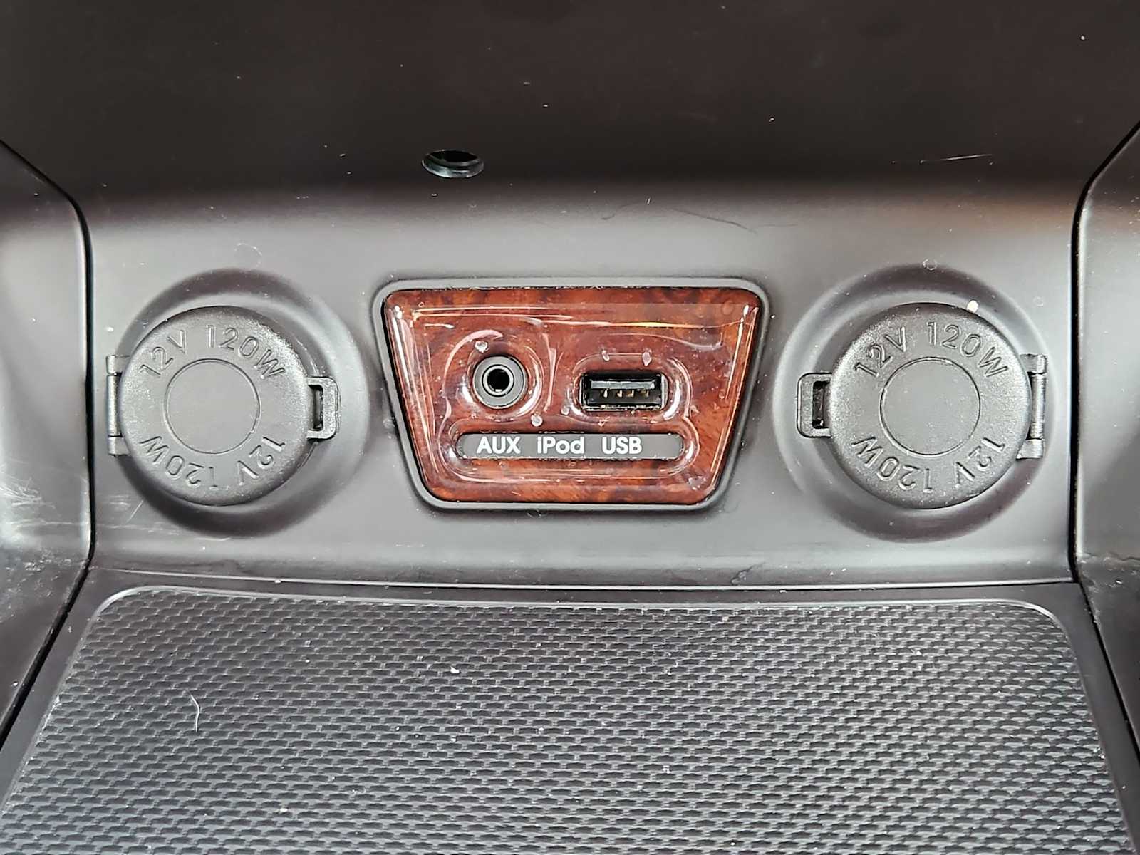 Thumbnail: 2014 Hyundai Tucson - 31