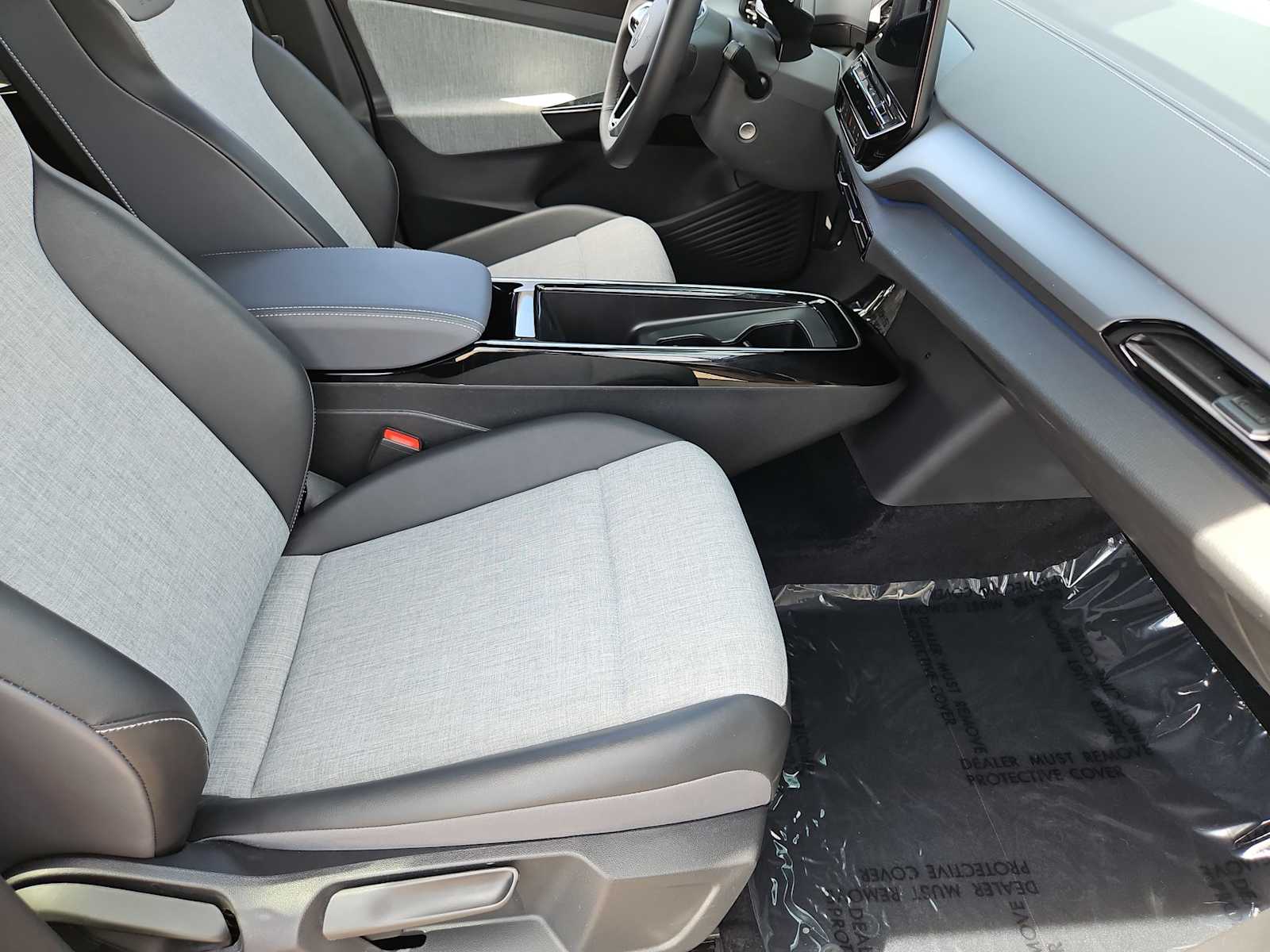 Thumbnail: 2023 Volkswagen ID.4 - 21