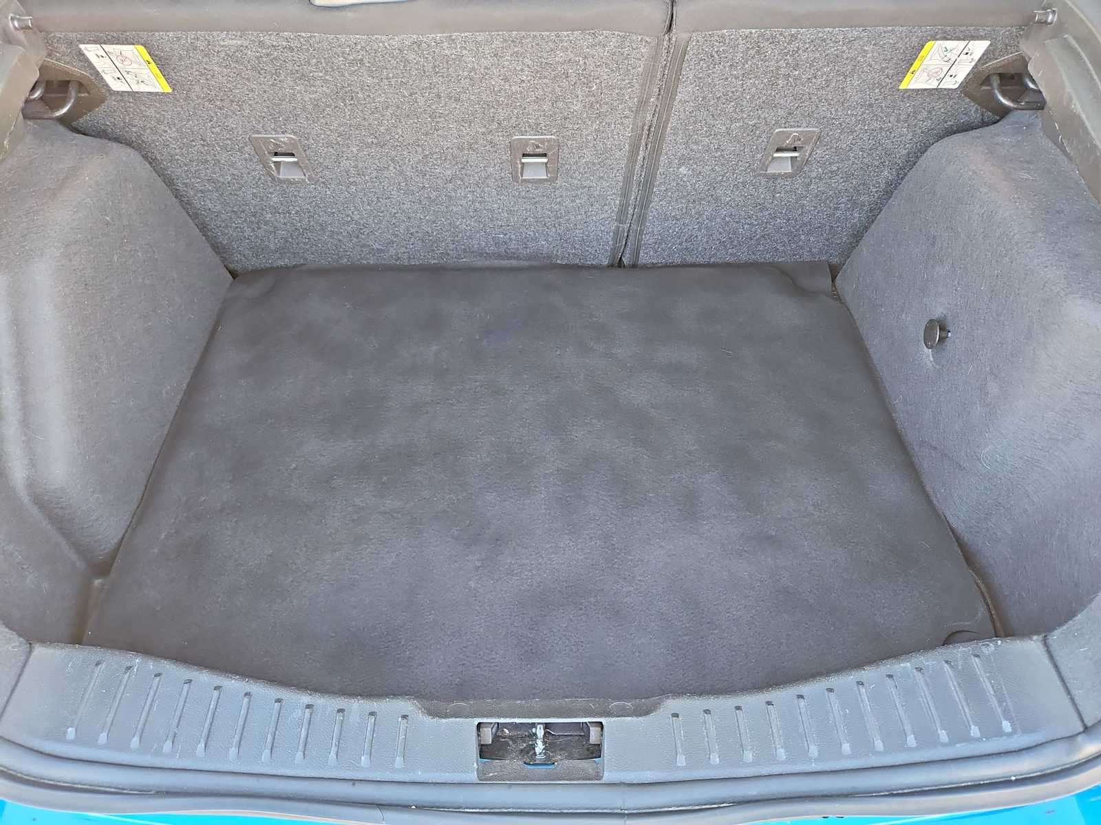 Thumbnail: 2016 Ford Focus - 33