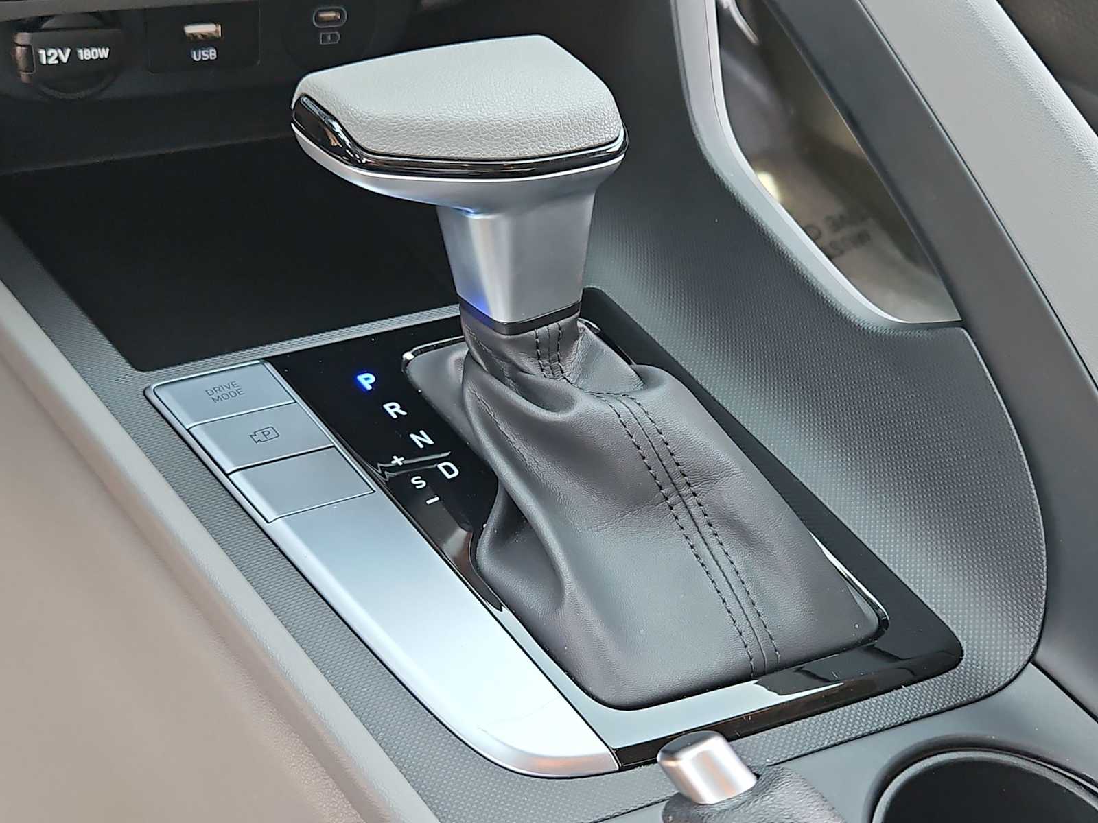 Thumbnail: 2024 Hyundai Elantra - 28