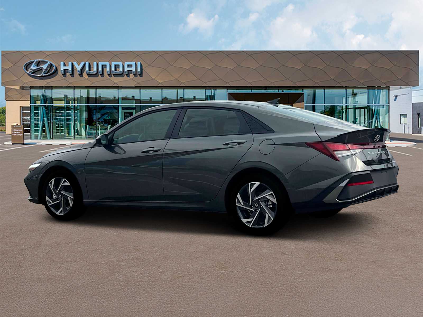 Thumbnail: 2025 Hyundai Elantra - 4