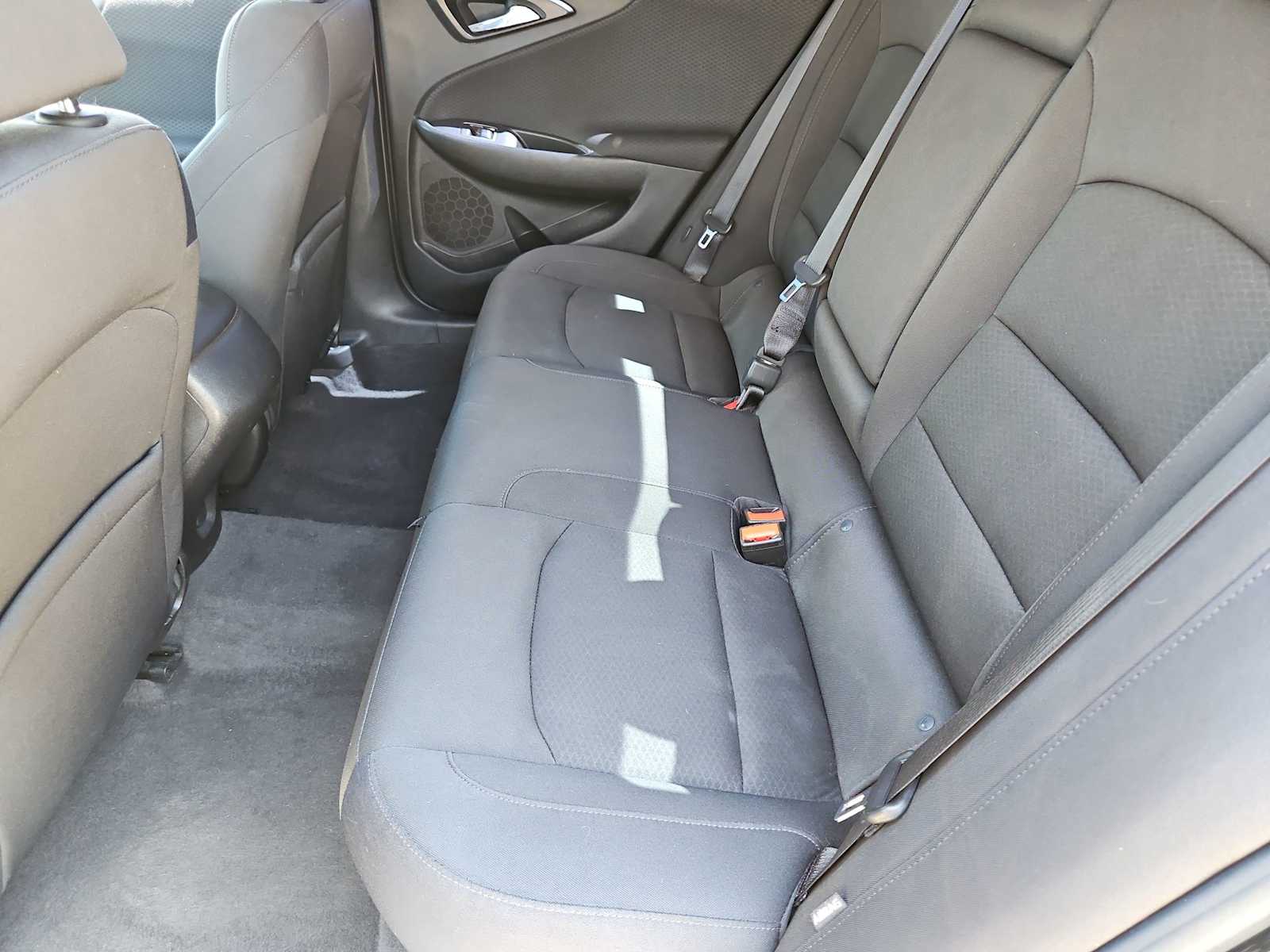 2018 Chevrolet Malibu LS 17