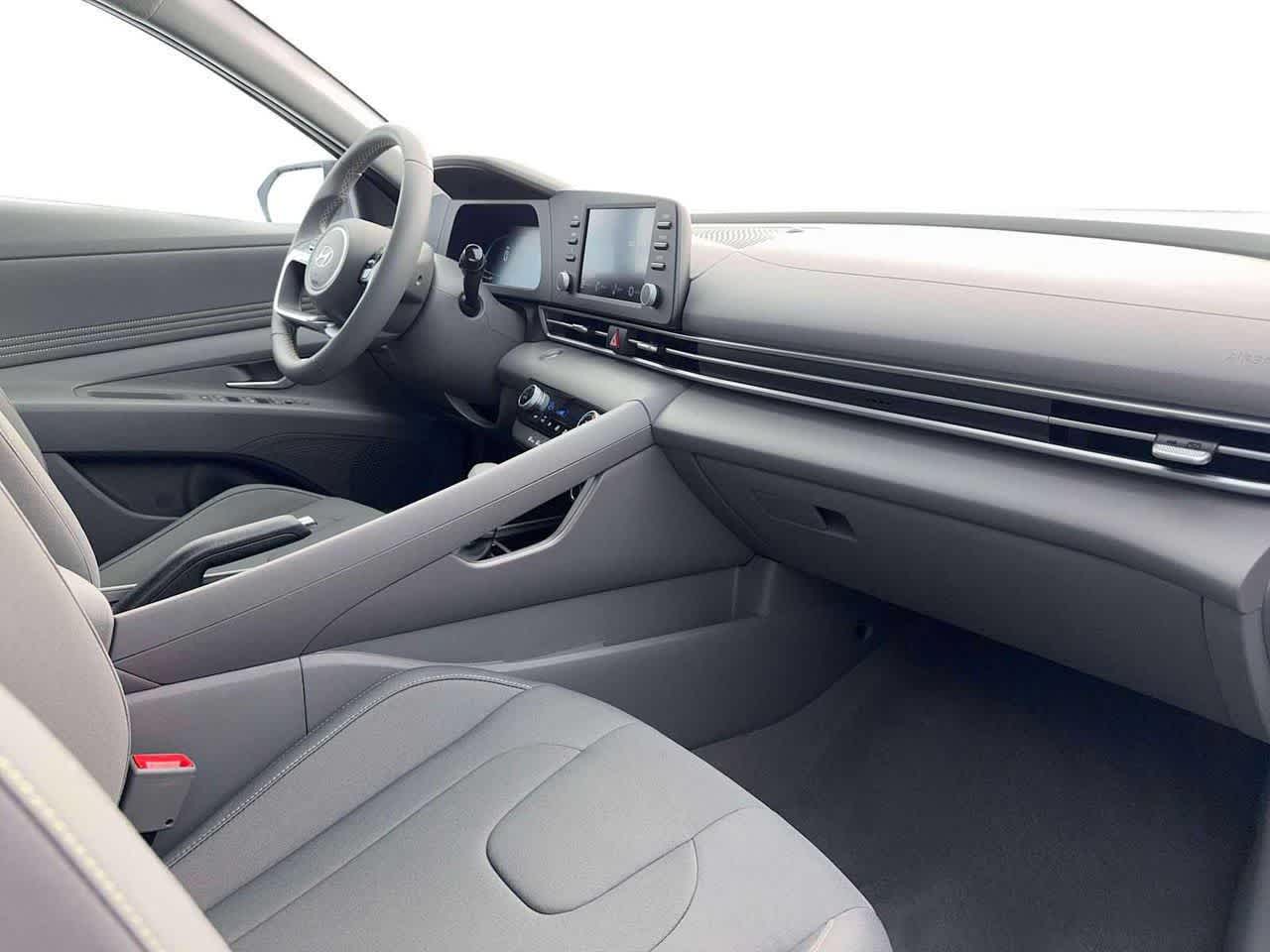 Thumbnail: 2026 Hyundai Elantra - 15