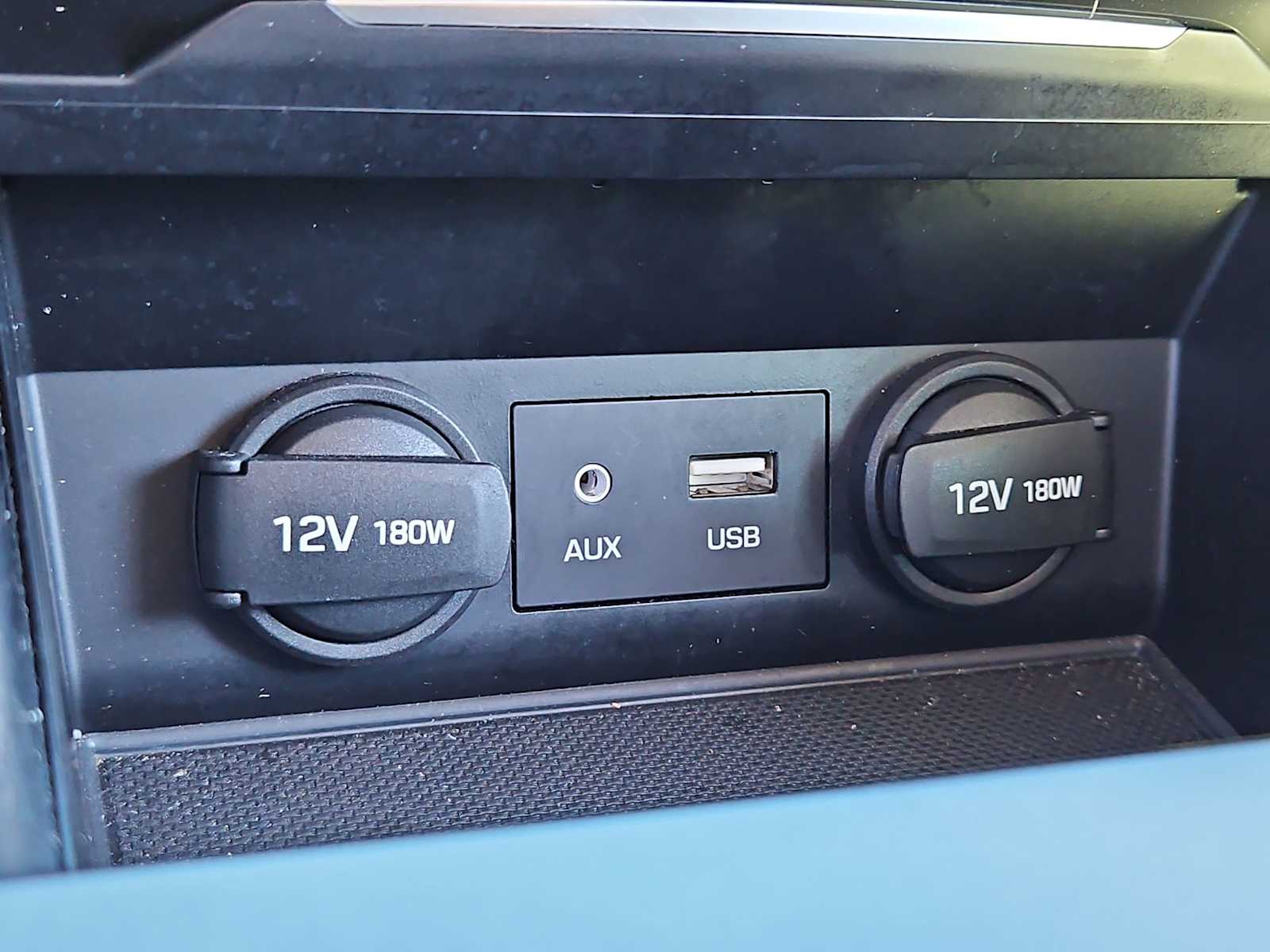 Thumbnail: 2017 Hyundai Elantra - 28