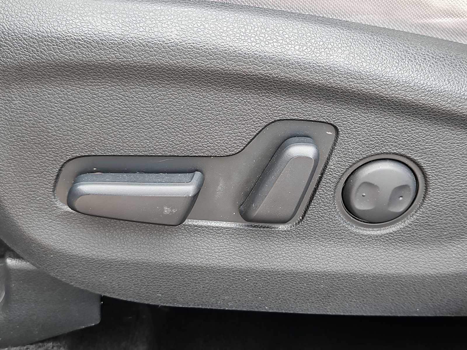 Thumbnail: 2019 Hyundai Tucson - 17