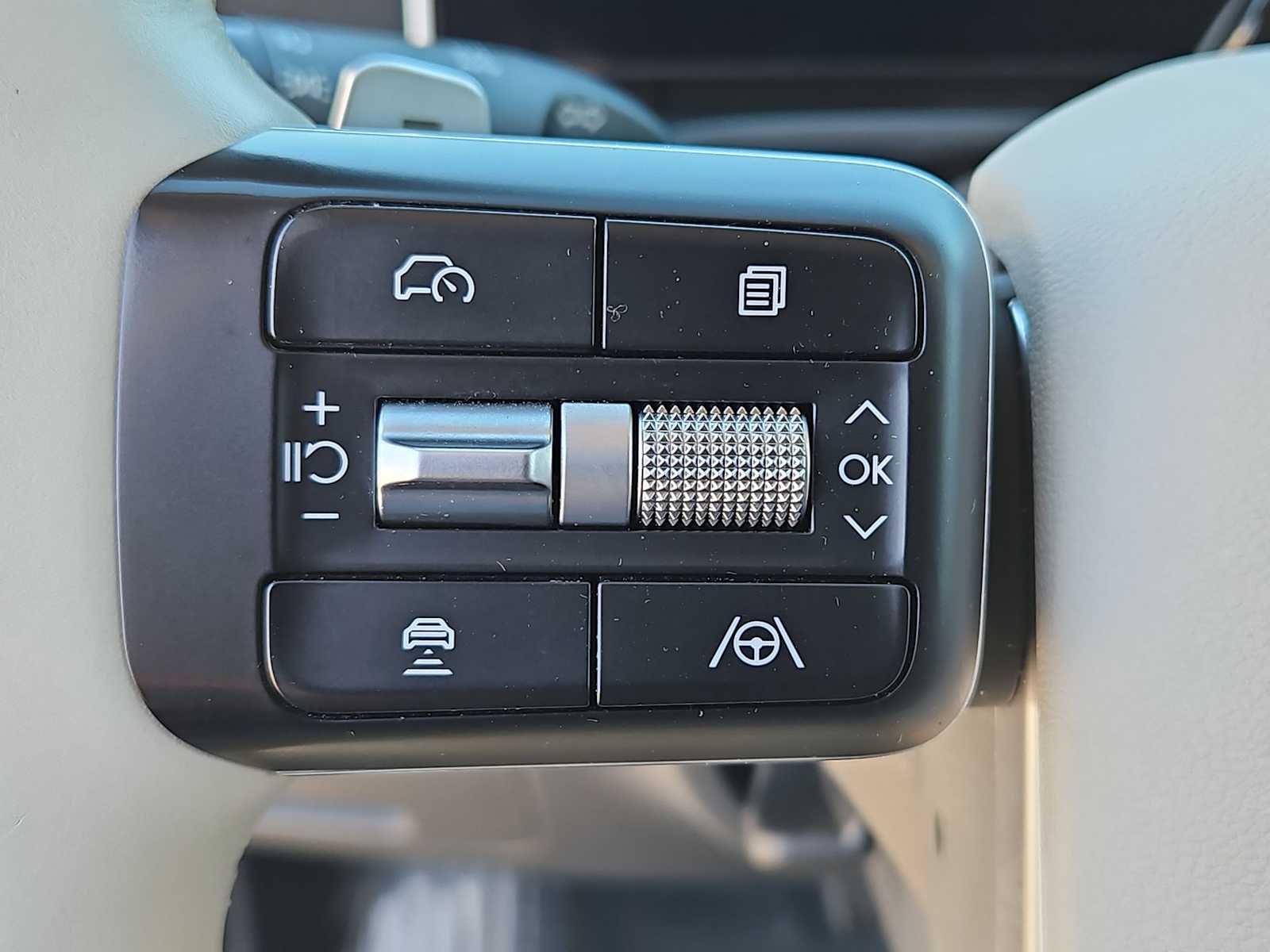 Thumbnail: 2024 Hyundai Santa Fe - 23