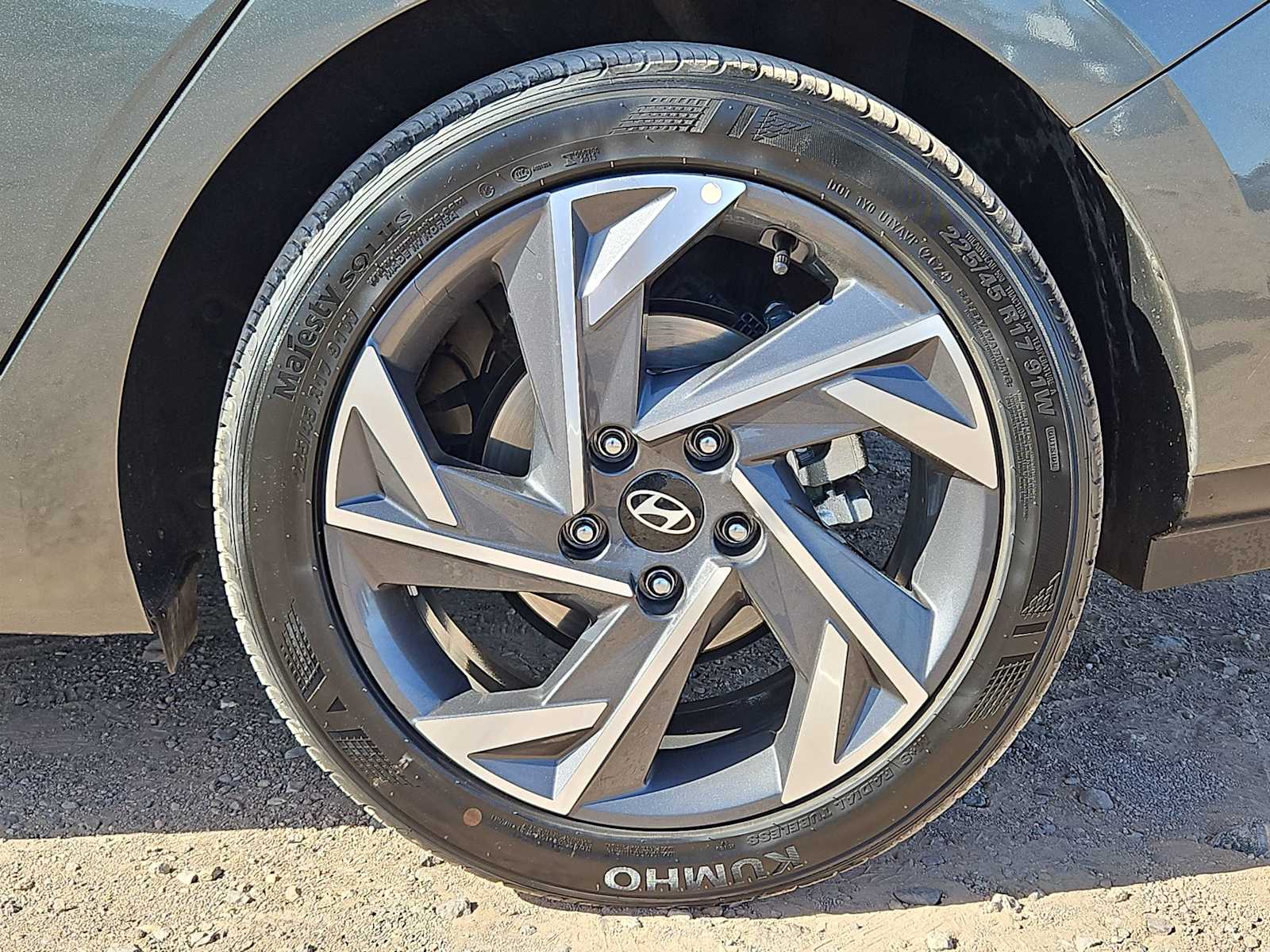 Thumbnail: 2025 Hyundai Elantra - 13