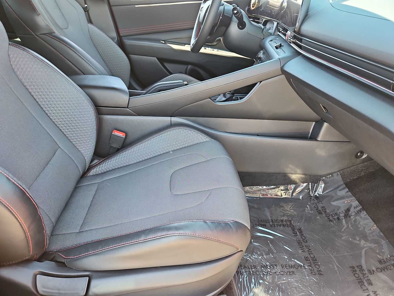 Thumbnail: 2024 Hyundai Elantra - 21