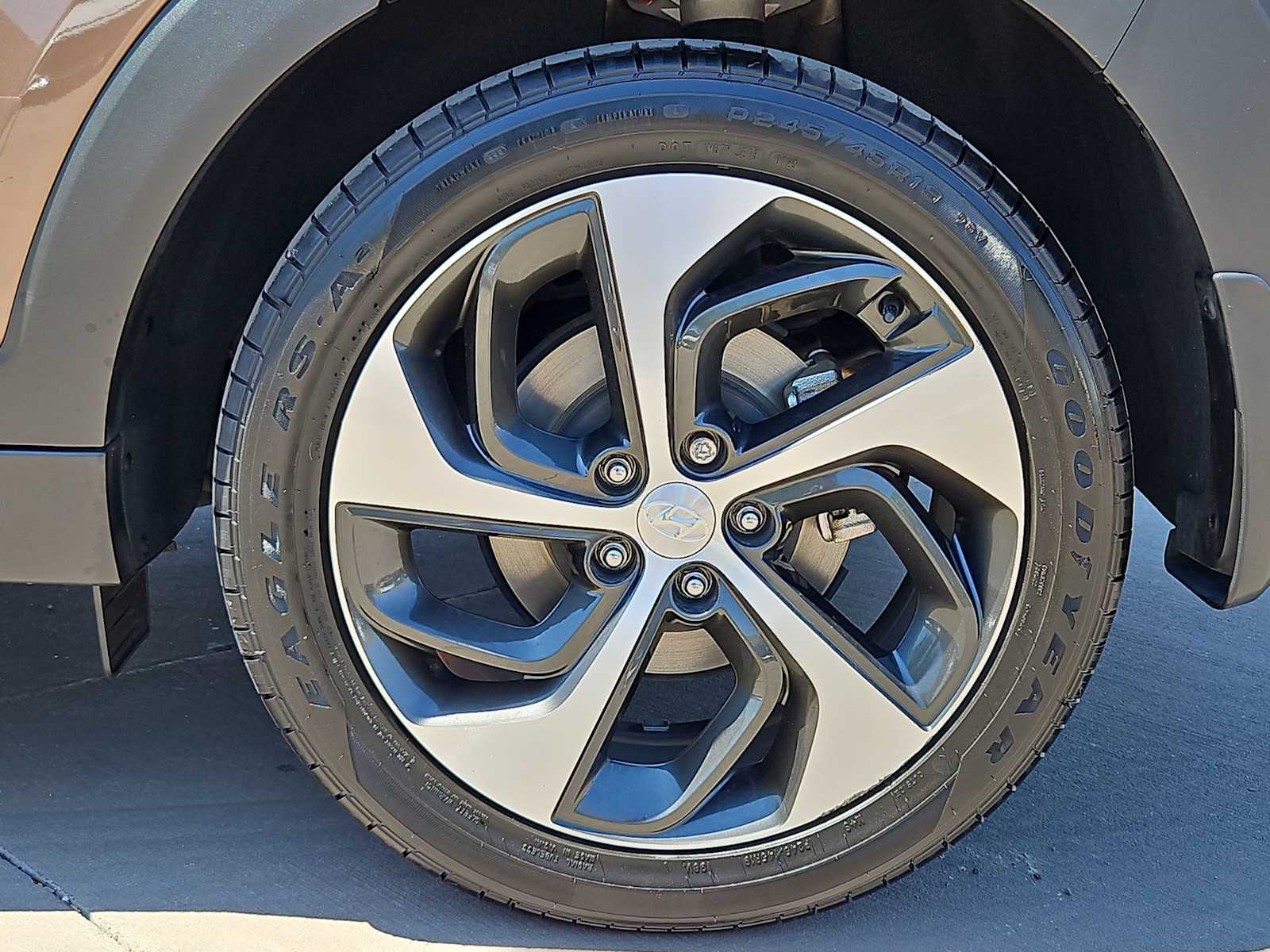 Thumbnail: 2017 Hyundai Tucson - 13