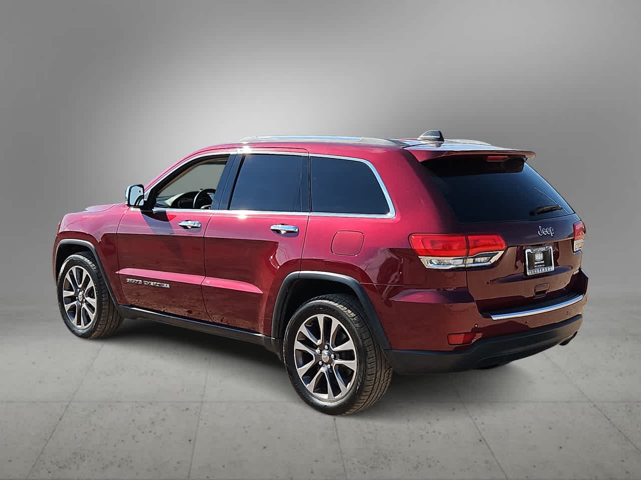 Thumbnail: 2018 Jeep Grand Cherokee - 6