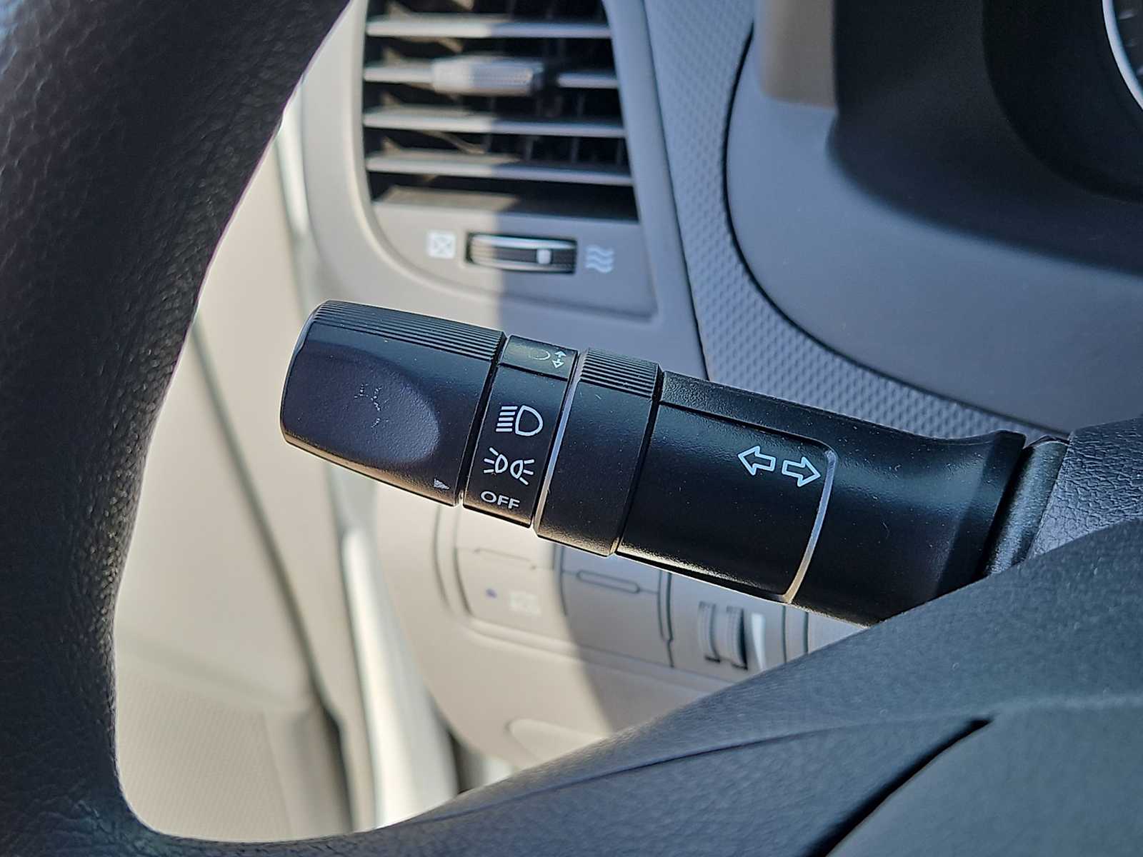 Thumbnail: 2017 Hyundai Accent - 24