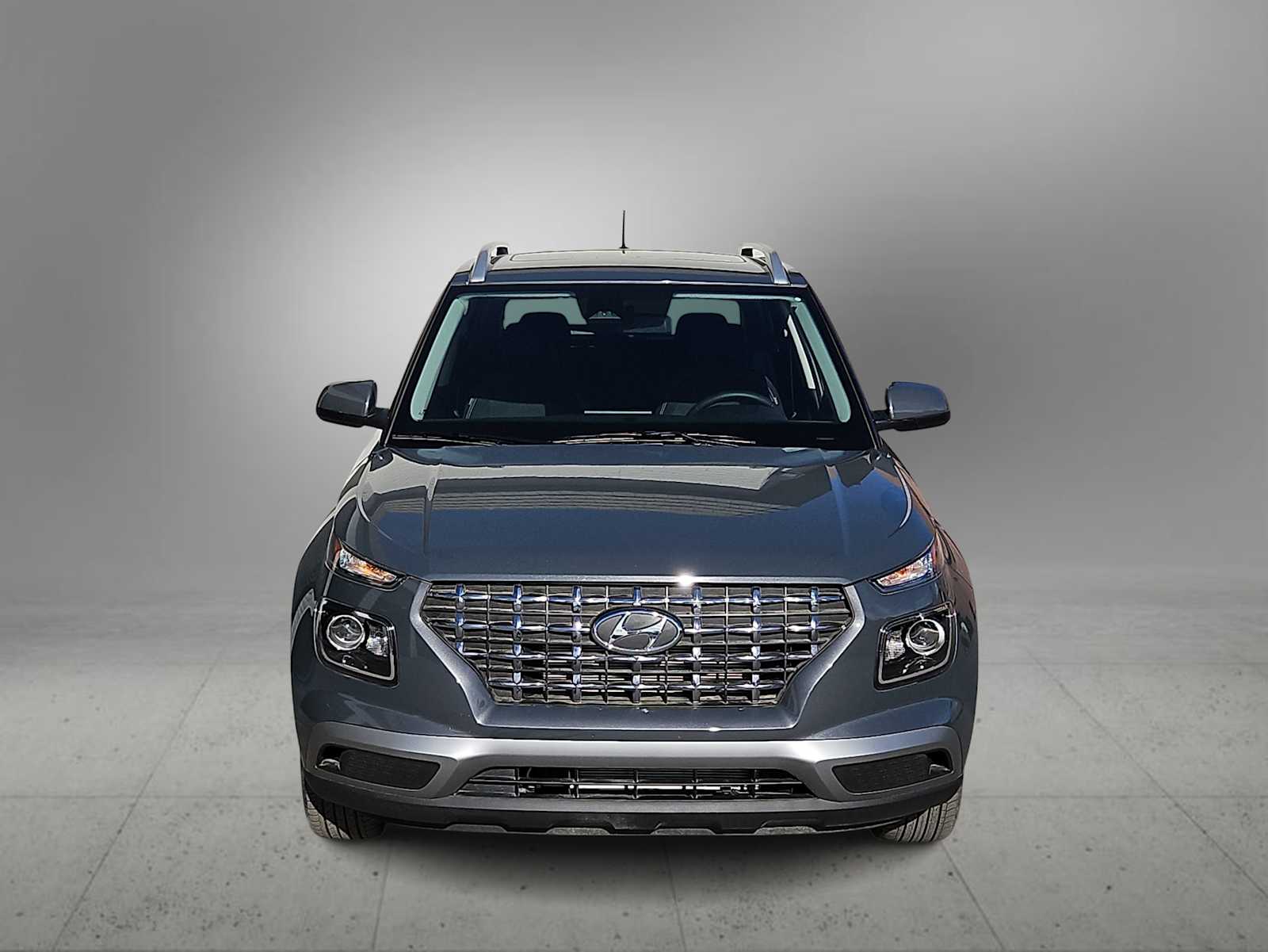 Thumbnail: 2025 Hyundai Venue - 3