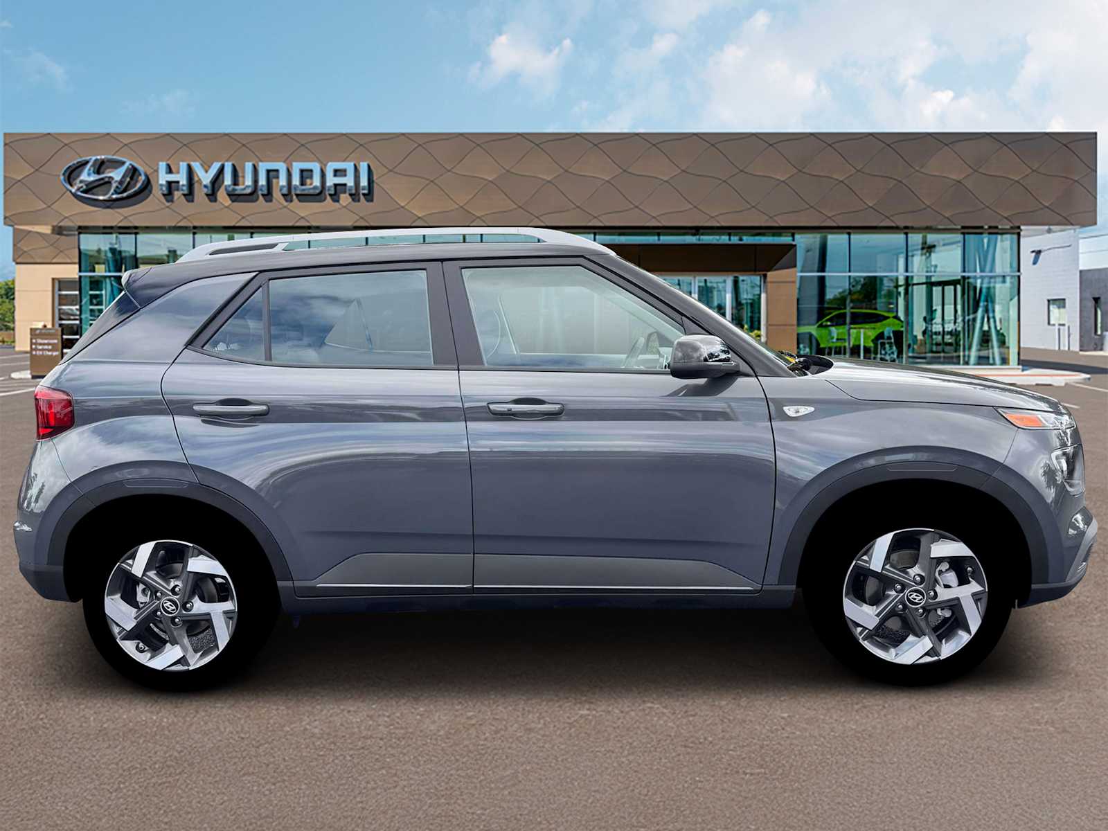 Thumbnail: 2026 Hyundai Venue - 9