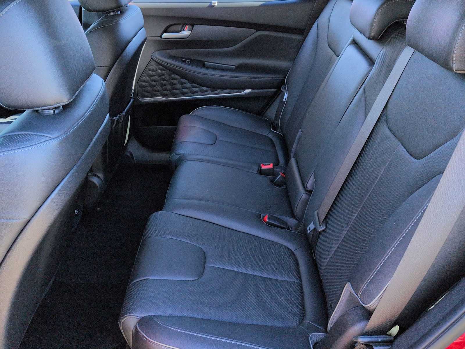 Thumbnail: 2022 Hyundai Santa Fe - 21