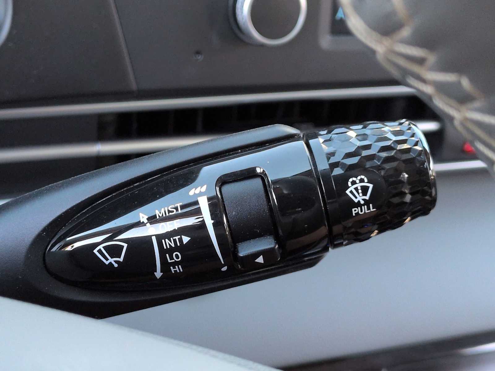 Thumbnail: 2025 Hyundai Elantra - 26