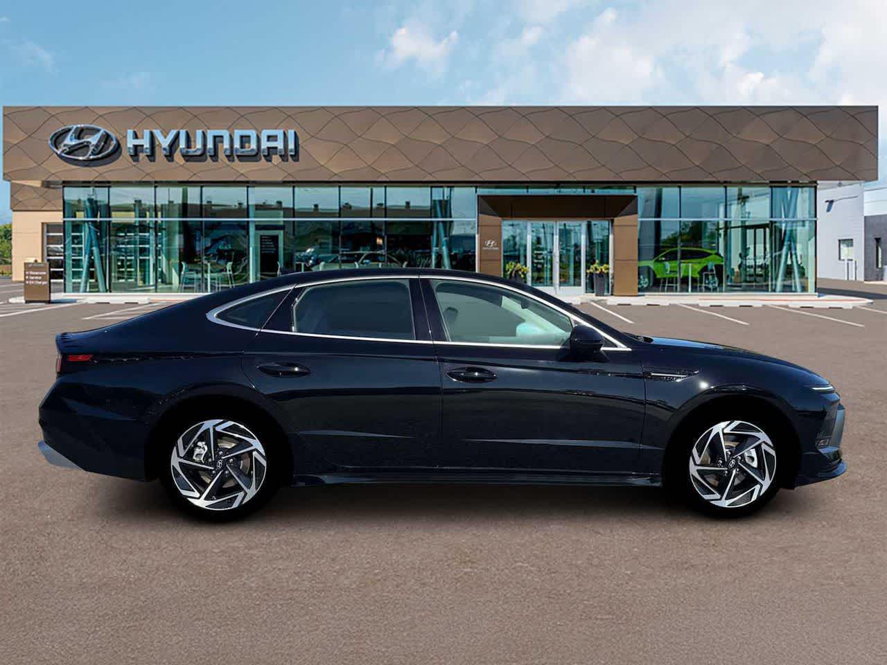 Thumbnail: 2026 Hyundai Sonata - 9