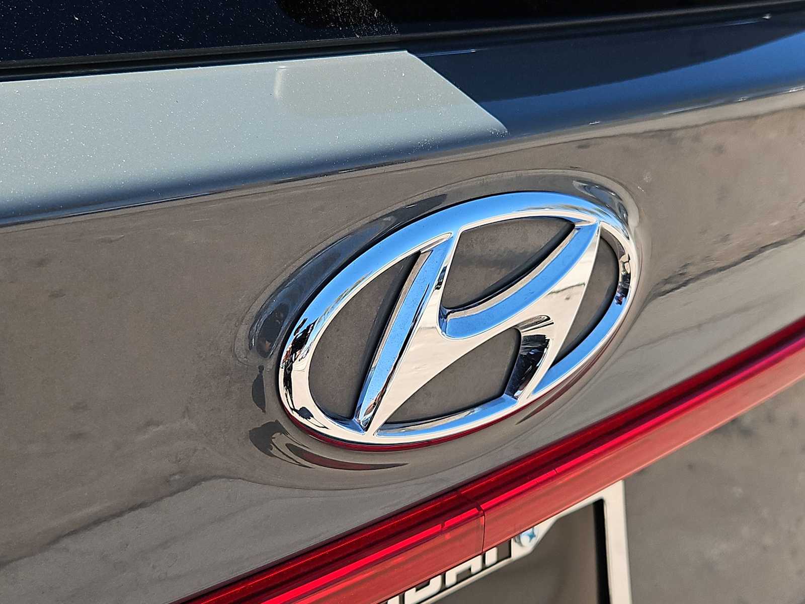 Thumbnail: 2021 Hyundai Santa Fe - 11