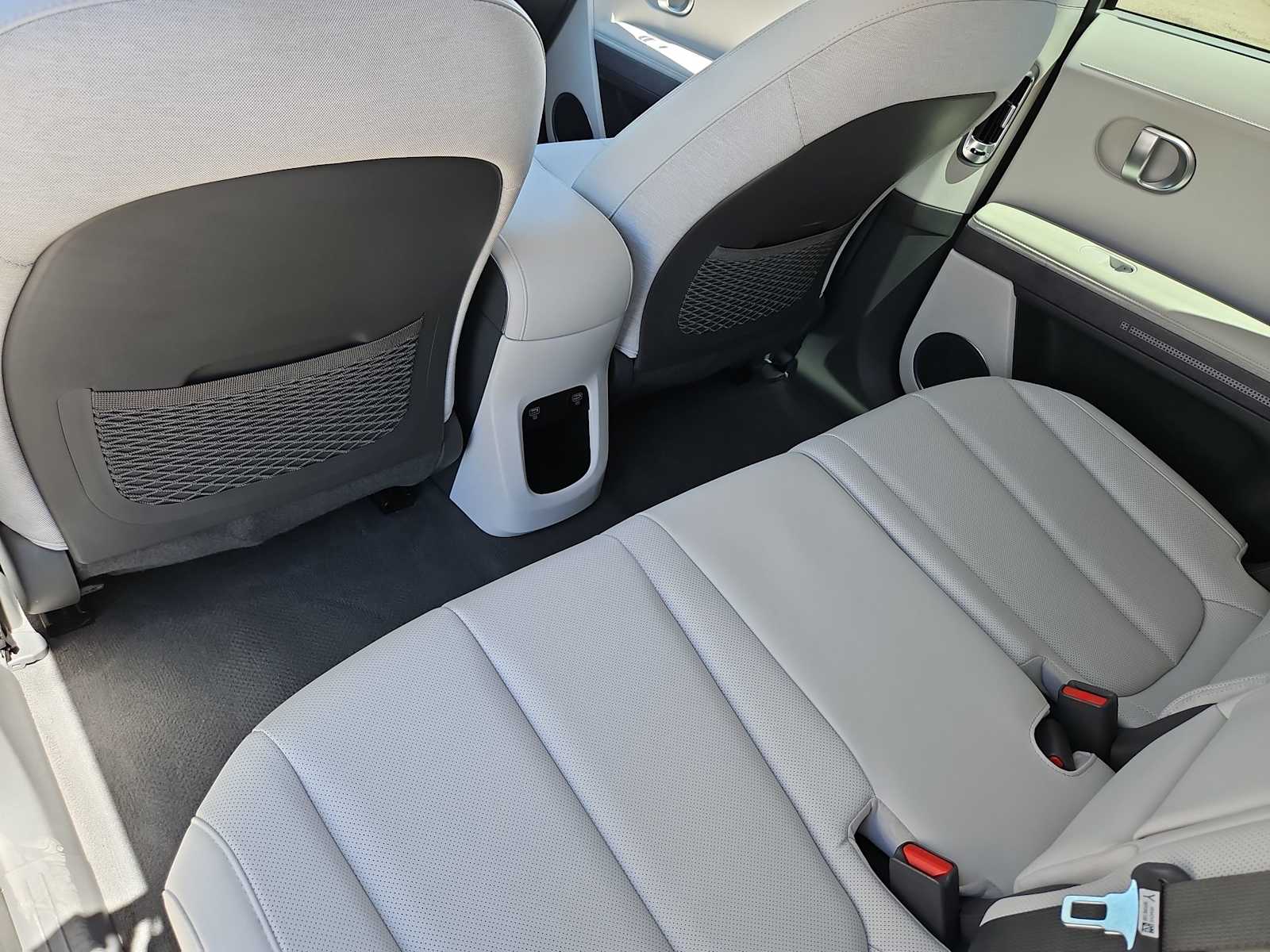 Thumbnail: 2024 Hyundai Ioniq 5 - 18