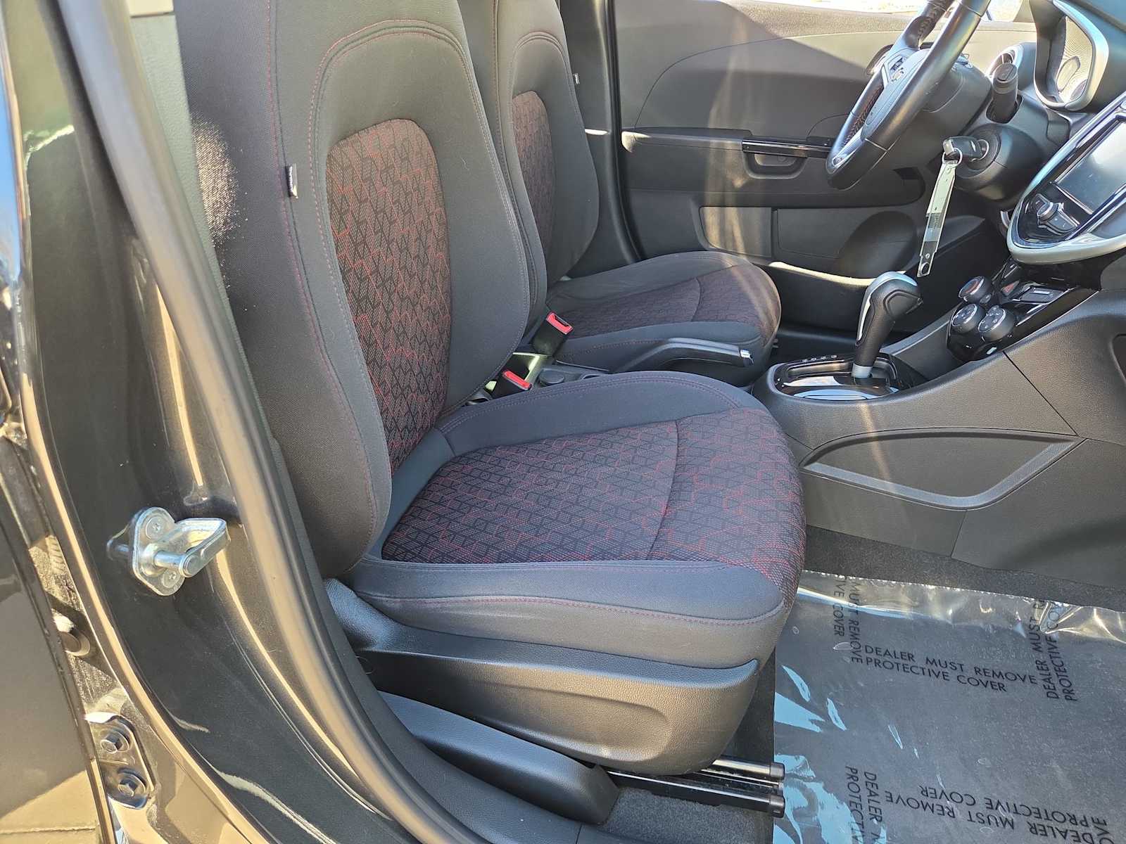 Thumbnail: 2017 Chevrolet Sonic - 22