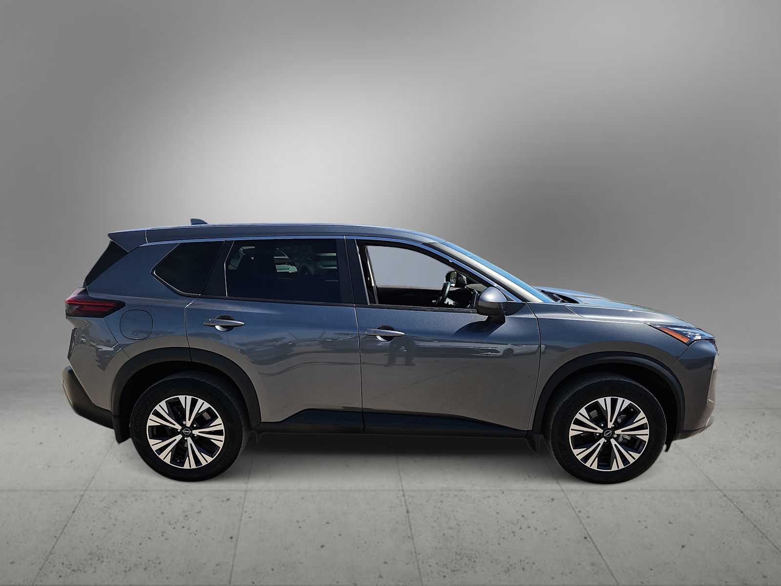 Thumbnail: 2022 Nissan Rogue - 9