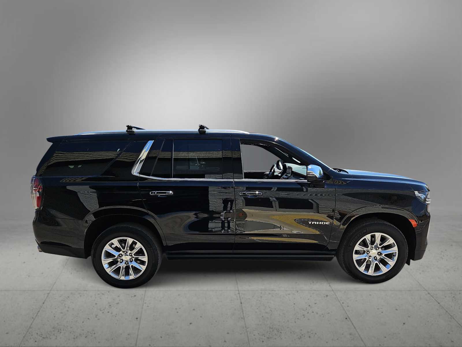 Thumbnail: 2021 Chevrolet Tahoe - 9