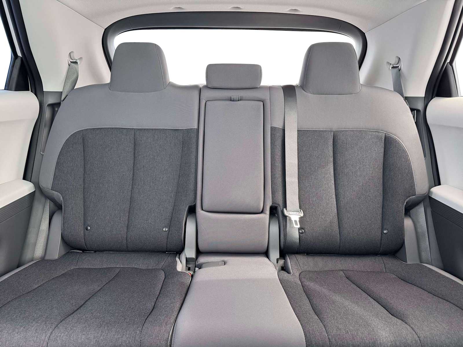 Thumbnail: 2026 Hyundai Ioniq 5 - 16