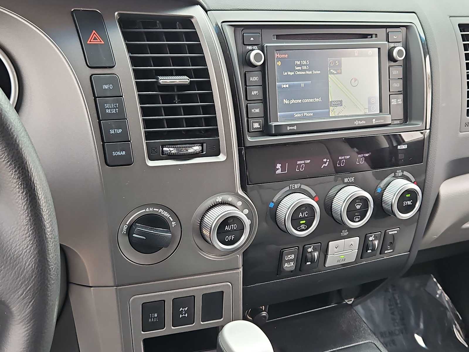 Thumbnail: 2016 Toyota Sequoia - 28